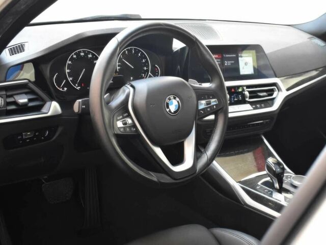 Білий БМВ 3 Серія, об'ємом двигуна 2 л та пробігом 36 тис. км за 16500 $, фото 7 на Automoto.ua