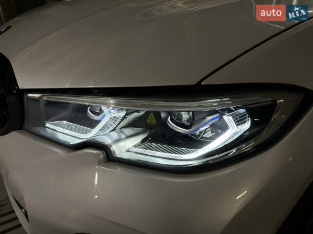 Белый БМВ 3 Серия, объемом двигателя 3 л и пробегом 59 тыс. км за 45900 $, фото 13 на Automoto.ua