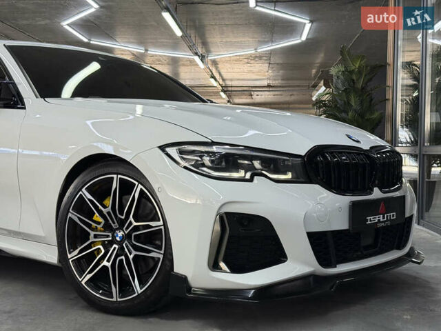 Белый БМВ 3 Серия, объемом двигателя 2 л и пробегом 69 тыс. км за 26900 $, фото 3 на Automoto.ua