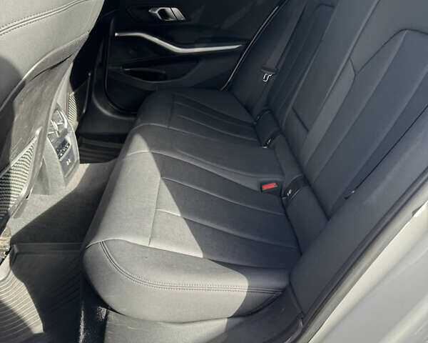 Белый БМВ 3 Серия, объемом двигателя 2 л и пробегом 112 тыс. км за 24000 $, фото 27 на Automoto.ua