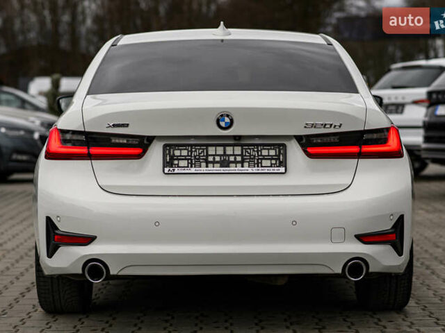 Белый БМВ 3 Серия, объемом двигателя 2 л и пробегом 163 тыс. км за 32500 $, фото 16 на Automoto.ua