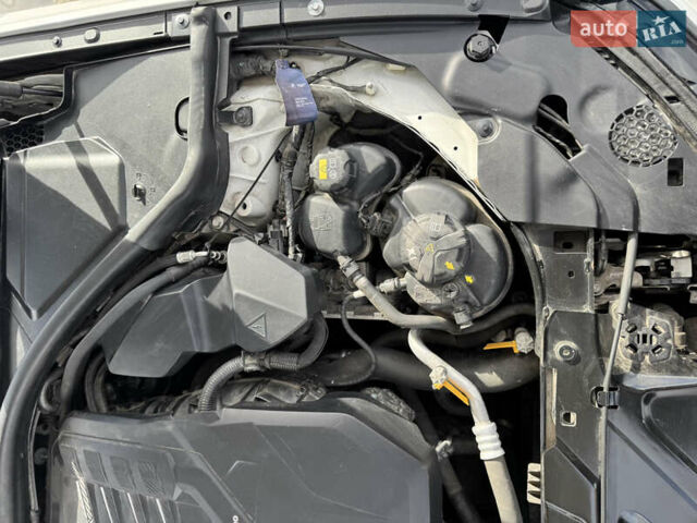 Белый БМВ 3 Серия, объемом двигателя 2 л и пробегом 112 тыс. км за 24000 $, фото 34 на Automoto.ua