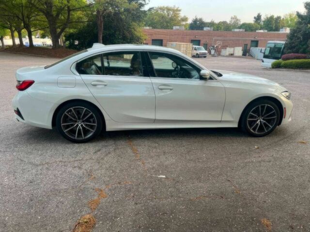 Белый БМВ 3 Серия, объемом двигателя 2 л и пробегом 49 тыс. км за 17000 $, фото 3 на Automoto.ua