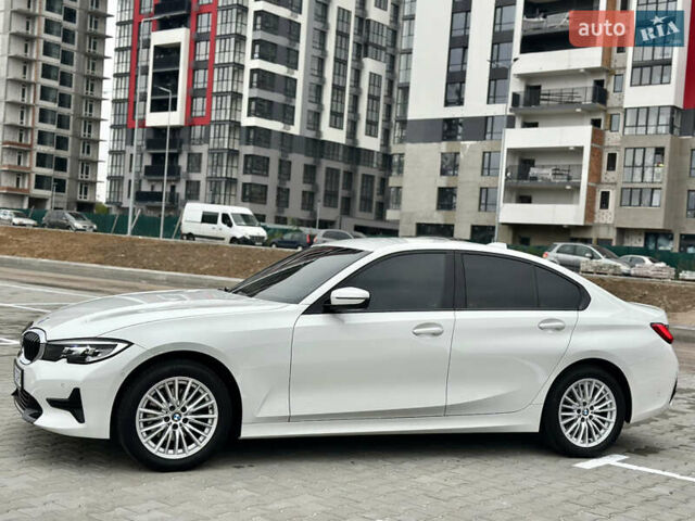 Белый БМВ 3 Серия, объемом двигателя 2 л и пробегом 53 тыс. км за 28700 $, фото 19 на Automoto.ua