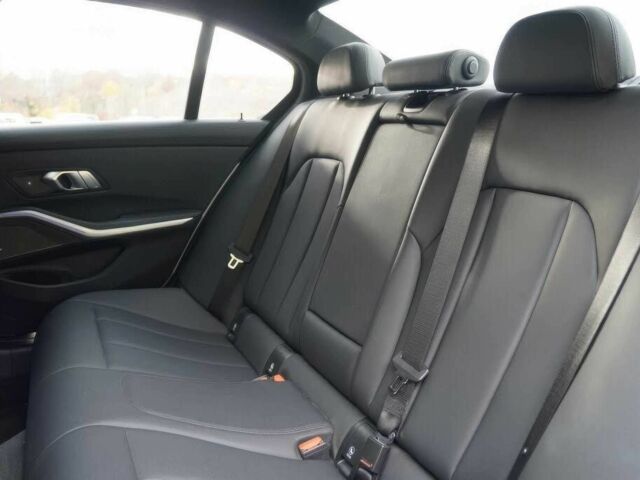 Білий БМВ 3 Серія, об'ємом двигуна 3.6 л та пробігом 47 тис. км за 25000 $, фото 16 на Automoto.ua