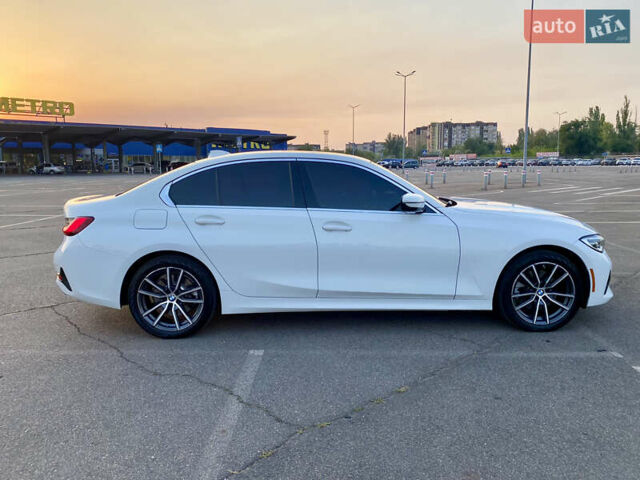 Білий БМВ 3 Серія, об'ємом двигуна 2 л та пробігом 92 тис. км за 27999 $, фото 5 на Automoto.ua