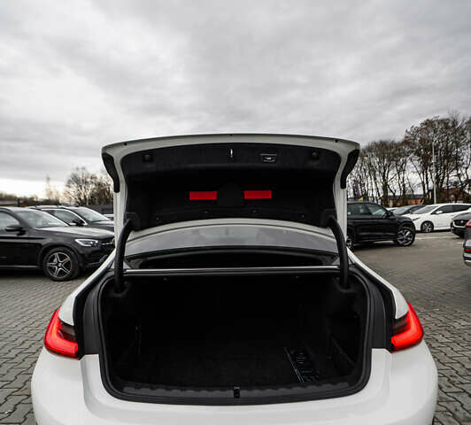 Белый БМВ 3 Серия, объемом двигателя 2 л и пробегом 163 тыс. км за 32500 $, фото 43 на Automoto.ua