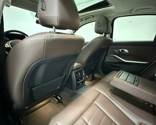 Білий БМВ 3 Серія, об'ємом двигуна 2 л та пробігом 36 тис. км за 35500 $, фото 17 на Automoto.ua