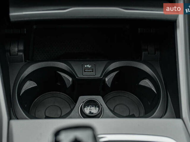 Белый БМВ 3 Серия, объемом двигателя 2 л и пробегом 163 тыс. км за 32500 $, фото 38 на Automoto.ua