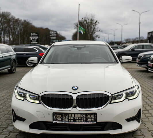 Белый БМВ 3 Серия, объемом двигателя 2 л и пробегом 163 тыс. км за 32500 $, фото 6 на Automoto.ua