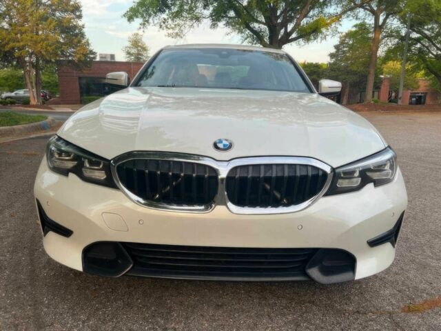 Белый БМВ 3 Серия, объемом двигателя 2 л и пробегом 49 тыс. км за 17000 $, фото 1 на Automoto.ua