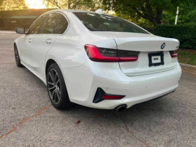 Белый БМВ 3 Серия, объемом двигателя 2 л и пробегом 49 тыс. км за 17000 $, фото 5 на Automoto.ua