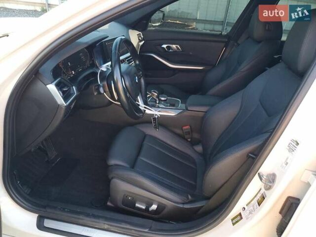 Белый БМВ 3 Серия, объемом двигателя 0 л и пробегом 96 тыс. км за 17251 $, фото 6 на Automoto.ua