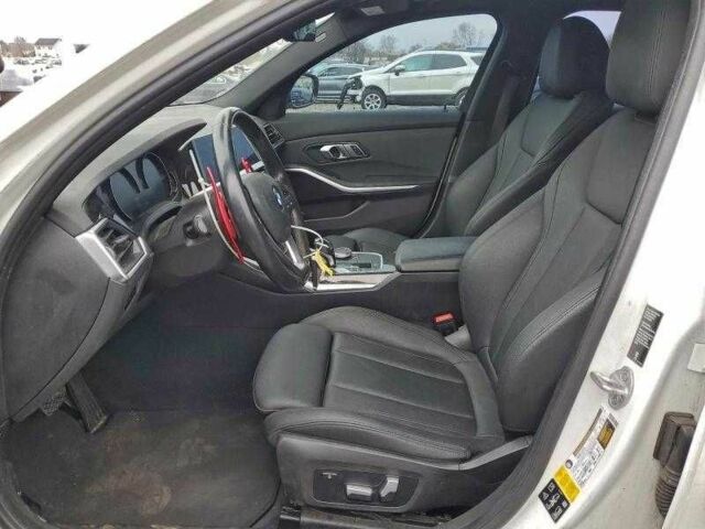 Белый БМВ 3 Серия, объемом двигателя 2 л и пробегом 107 тыс. км за 7100 $, фото 6 на Automoto.ua