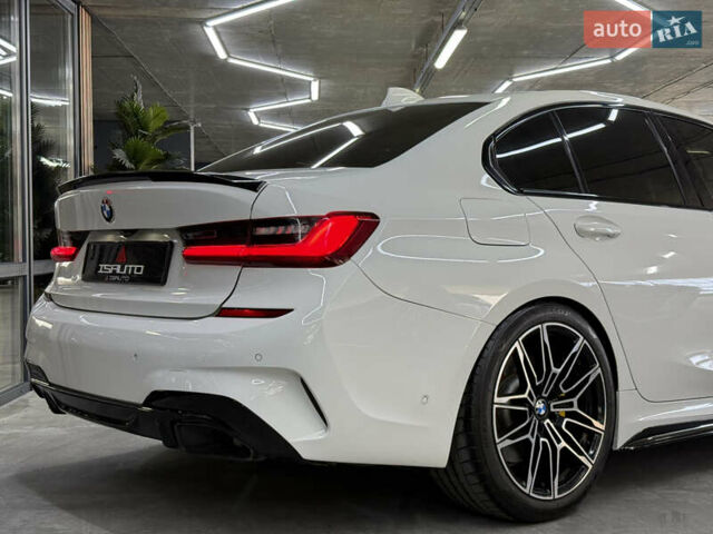 Белый БМВ 3 Серия, объемом двигателя 2 л и пробегом 69 тыс. км за 26900 $, фото 16 на Automoto.ua