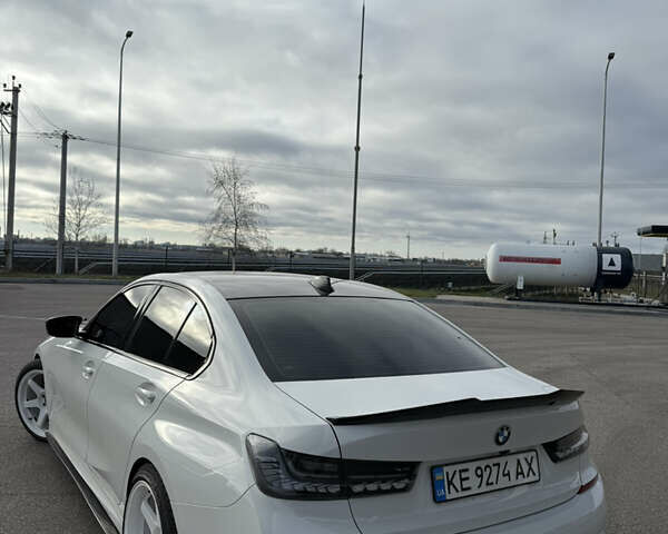 Белый БМВ 3 Серия, объемом двигателя 3 л и пробегом 135 тыс. км за 38900 $, фото 4 на Automoto.ua