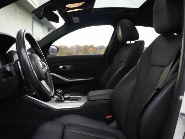 Білий БМВ 3 Серія, об'ємом двигуна 3.6 л та пробігом 47 тис. км за 25000 $, фото 10 на Automoto.ua