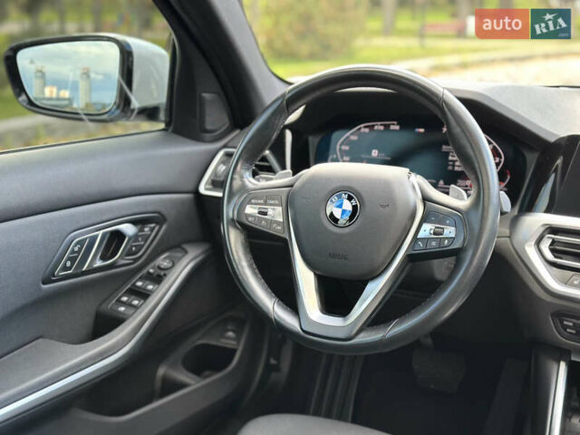 Белый БМВ 3 Серия, объемом двигателя 2 л и пробегом 116 тыс. км за 27500 $, фото 41 на Automoto.ua