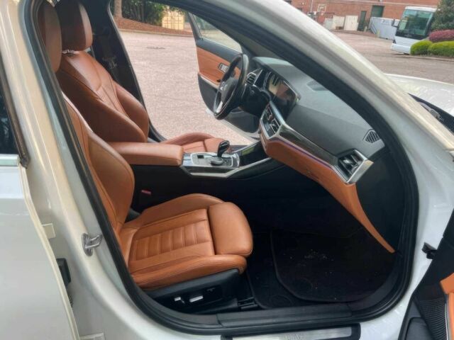 Белый БМВ 3 Серия, объемом двигателя 2 л и пробегом 49 тыс. км за 17000 $, фото 10 на Automoto.ua