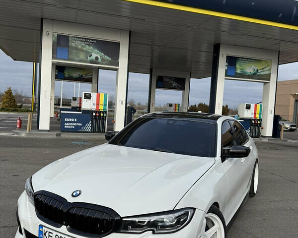 Белый БМВ 3 Серия, объемом двигателя 3 л и пробегом 135 тыс. км за 38900 $, фото 11 на Automoto.ua