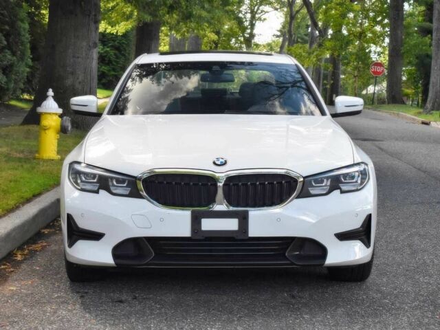 Білий БМВ 3 Серія, об'ємом двигуна 2 л та пробігом 36 тис. км за 16500 $, фото 1 на Automoto.ua