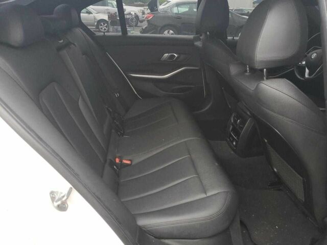 Белый БМВ 3 Серия, объемом двигателя 0 л и пробегом 92 тыс. км за 8000 $, фото 9 на Automoto.ua