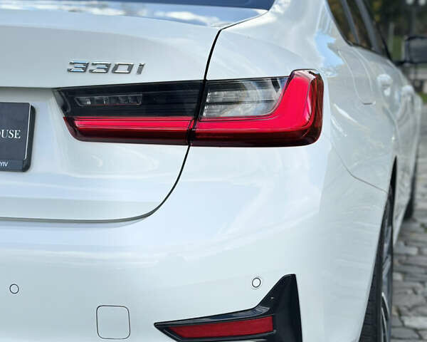 Белый БМВ 3 Серия, объемом двигателя 2 л и пробегом 116 тыс. км за 27500 $, фото 20 на Automoto.ua