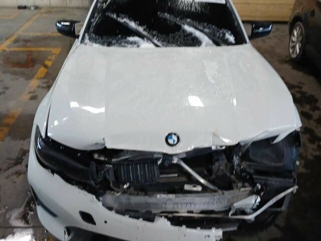 Белый БМВ 3 Серия, объемом двигателя 2 л и пробегом 60 тыс. км за 16500 $, фото 6 на Automoto.ua