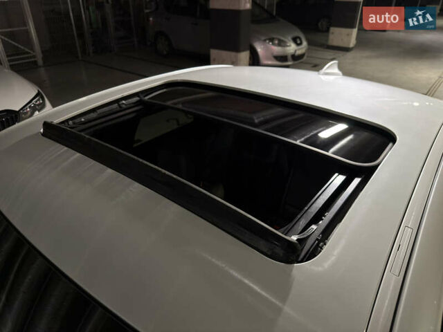 Белый БМВ 3 Серия, объемом двигателя 3 л и пробегом 59 тыс. км за 45900 $, фото 20 на Automoto.ua