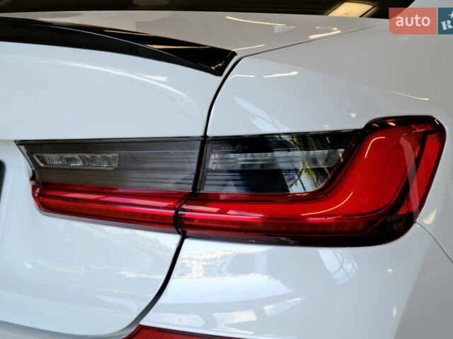 Белый БМВ 3 Серия, объемом двигателя 2 л и пробегом 69 тыс. км за 26900 $, фото 30 на Automoto.ua