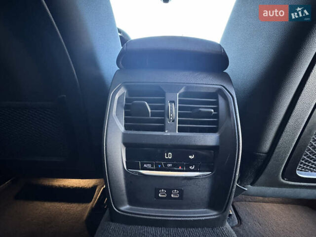 БМВ 3 Серія 2021 у Києві на Automoto.ua Білий БМВ 3 Серія, об'ємом двигуна 0 л та пробігом 23 тис. км за 28888 $, фото 30 на Automoto.ua