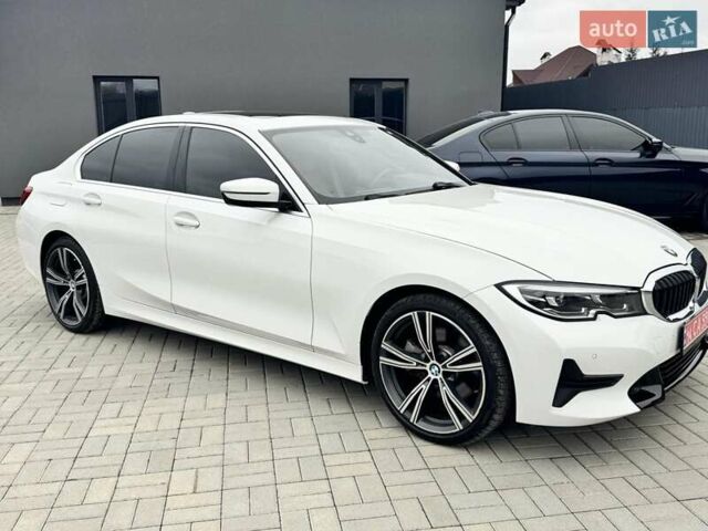 Белый БМВ 3 Серия, объемом двигателя 2 л и пробегом 74 тыс. км за 27500 $, фото 3 на Automoto.ua