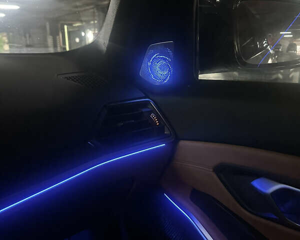 БМВ 3 Серія 2021 у Львові на Automoto.ua Білий БМВ 3 Серія, об'ємом двигуна 2 л та пробігом 67 тис. км за 29900 $, фото 30 на Automoto.ua