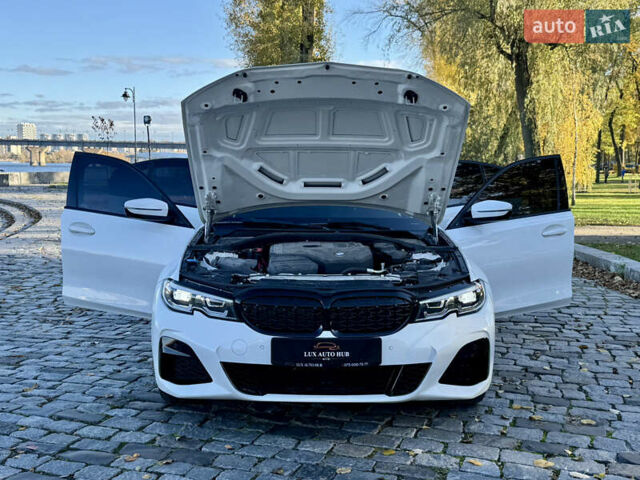 БМВ 3 Серія 2021 у Києві на Automoto.ua Білий БМВ 3 Серія, об'ємом двигуна 0 л та пробігом 23 тис. км за 28888 $, фото 54 на Automoto.ua