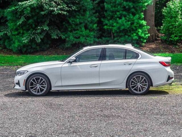 Белый БМВ 3 Серия, объемом двигателя 2 л и пробегом 76 тыс. км за 21000 $, фото 2 на Automoto.ua