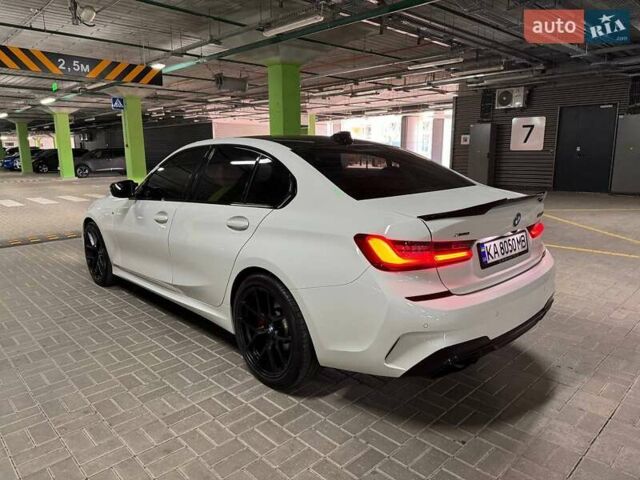 Белый БМВ 3 Серия, объемом двигателя 3 л и пробегом 56 тыс. км за 43000 $, фото 3 на Automoto.ua