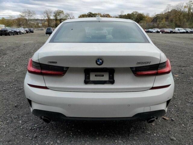 Белый БМВ 3 Серия, объемом двигателя 2 л и пробегом 68 тыс. км за 6900 $, фото 5 на Automoto.ua