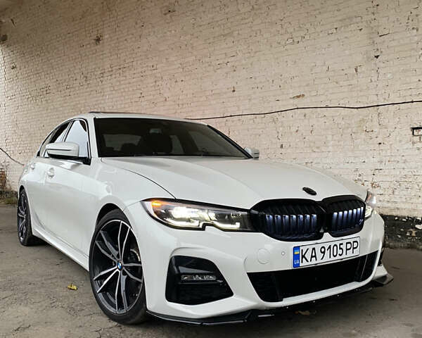 Белый БМВ 3 Серия, объемом двигателя 2 л и пробегом 15 тыс. км за 35500 $, фото 3 на Automoto.ua