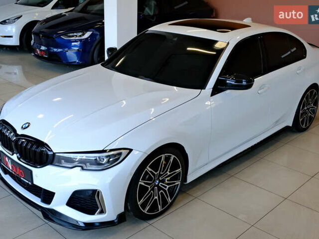 Белый БМВ 3 Серия, объемом двигателя 2 л и пробегом 69 тыс. км за 26900 $, фото 5 на Automoto.ua