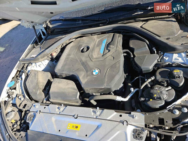 Белый БМВ 3 Серия, объемом двигателя 2 л и пробегом 50 тыс. км за 20200 $, фото 7 на Automoto.ua