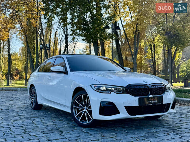 БМВ 3 Серія 2021 у Києві на Automoto.ua Білий БМВ 3 Серія, об'ємом двигуна 0 л та пробігом 23 тис. км за 28888 $, фото 98 на Automoto.ua