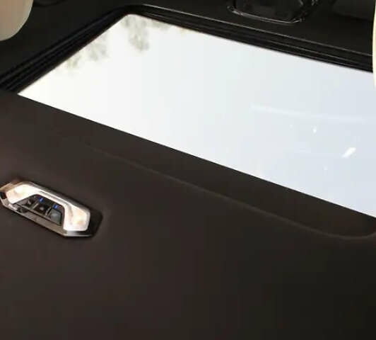 Белый БМВ 3 Серия, объемом двигателя 2 л и пробегом 62 тыс. км за 28000 $, фото 7 на Automoto.ua