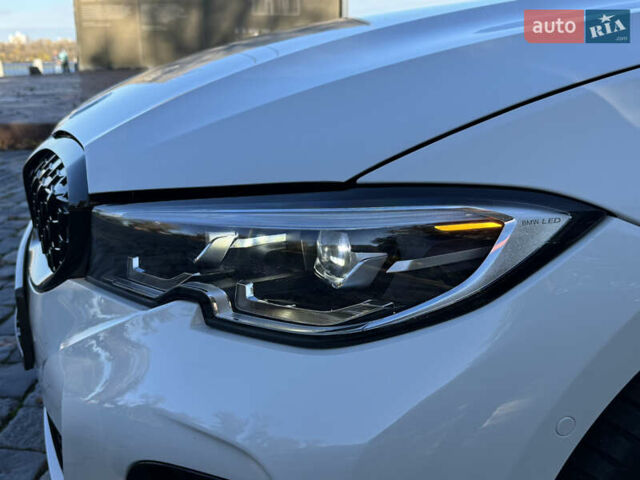 БМВ 3 Серія 2021 у Києві на Automoto.ua Білий БМВ 3 Серія, об'ємом двигуна 0 л та пробігом 23 тис. км за 28888 $, фото 68 на Automoto.ua