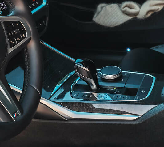 Белый БМВ 3 Серия, объемом двигателя 2 л и пробегом 50 тыс. км за 37500 $, фото 7 на Automoto.ua