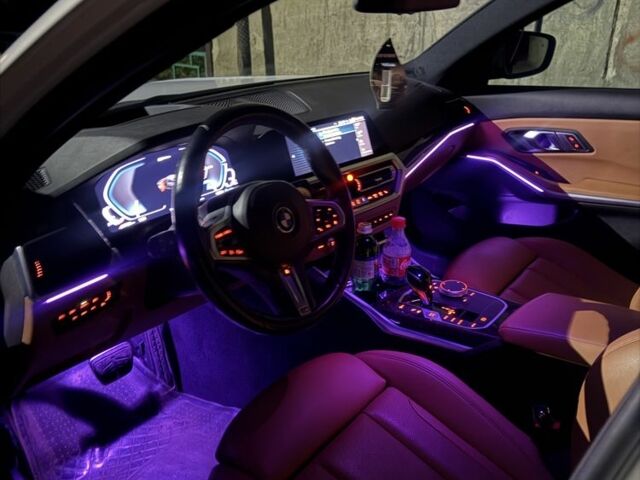 Белый БМВ 3 Серия, объемом двигателя 2 л и пробегом 114 тыс. км за 38000 $, фото 7 на Automoto.ua