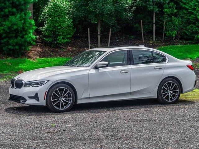 Белый БМВ 3 Серия, объемом двигателя 2 л и пробегом 76 тыс. км за 21000 $, фото 1 на Automoto.ua