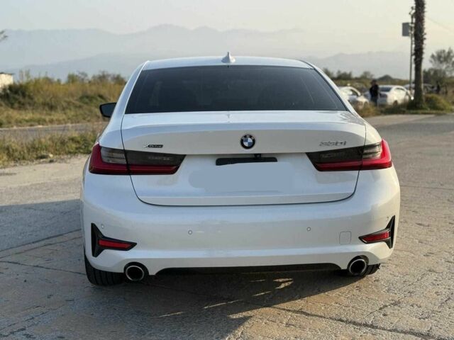 Білий БМВ 3 Серія, об'ємом двигуна 2 л та пробігом 34 тис. км за 17600 $, фото 14 на Automoto.ua