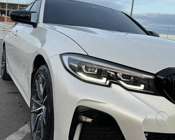 БМВ 3 Серія 2021 у Львові на Automoto.ua Білий БМВ 3 Серія, об'ємом двигуна 2 л та пробігом 67 тис. км за 29900 $, фото 4 на Automoto.ua