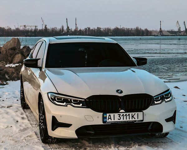 Белый БМВ 3 Серия, объемом двигателя 2 л и пробегом 50 тыс. км за 37500 $, фото 1 на Automoto.ua