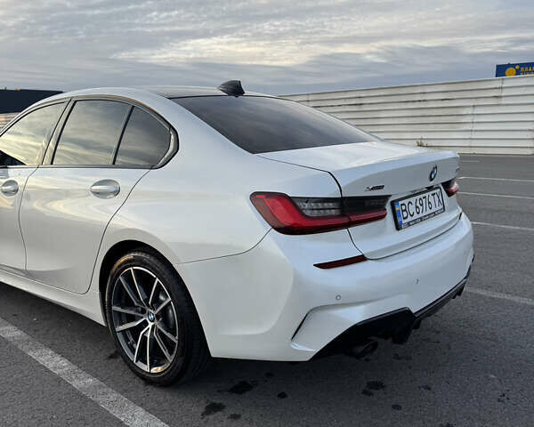 БМВ 3 Серія 2021 у Львові на Automoto.ua Білий БМВ 3 Серія, об'ємом двигуна 2 л та пробігом 67 тис. км за 29900 $, фото 20 на Automoto.ua